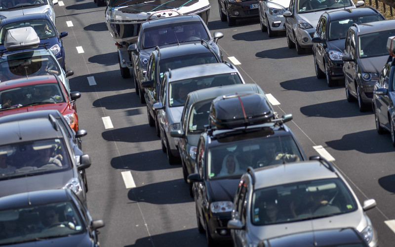 Mensaje en autopista de Marruecos a los automovilistas