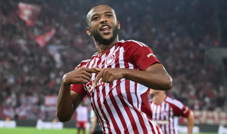 Ayoub El Kaabi da la victoria al Olympiakos ante el Oporto