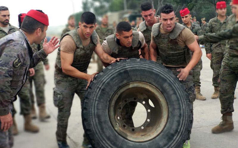 L’Espagne mène des exercices militaires non loin du Maroc