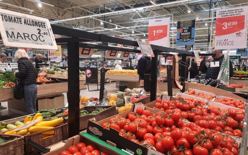 Les agriculteurs français en colère contre la tomate marocaine