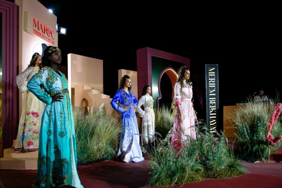 Caftan Week 2025 célèbre le Sahara, entre tradition et modernité