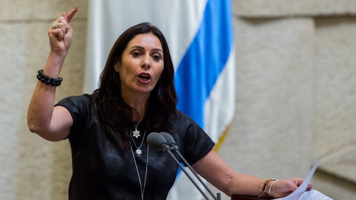 La ministre israélienne Miri Regev visée par une plainte pour crimes de guerre