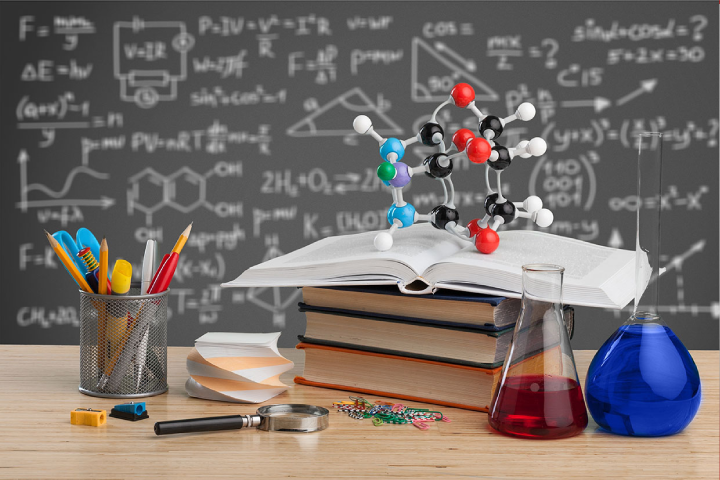 Le ministère de l’Éducation lance un conseil sur la formule initiale pour la composition de la physique et de la chimie