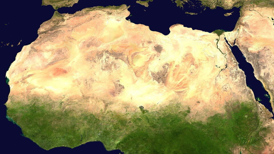 Un canal depuis le Sahara marocain pour inonder le désert : une utopie oubliée ?