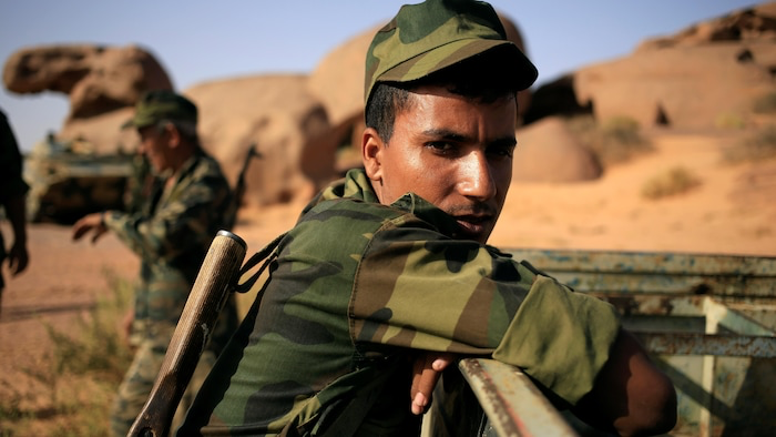 Trois éléments armés du Polisario se rendent aux FAR