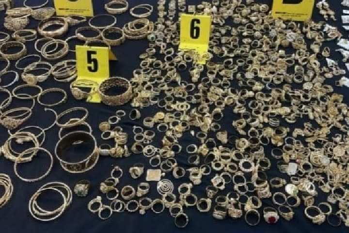 Démanteler un gang impliqué dans le vol d’une bijouterie à Tanger et la récupération de 10 kilogrammes d’or