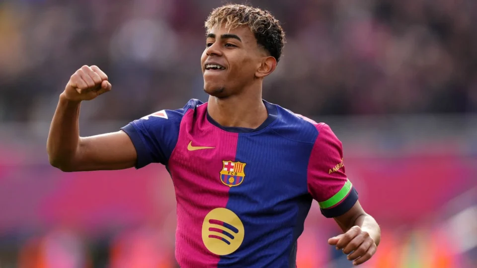 Lamine Yamal prolonge au Barça jusqu’en 2031