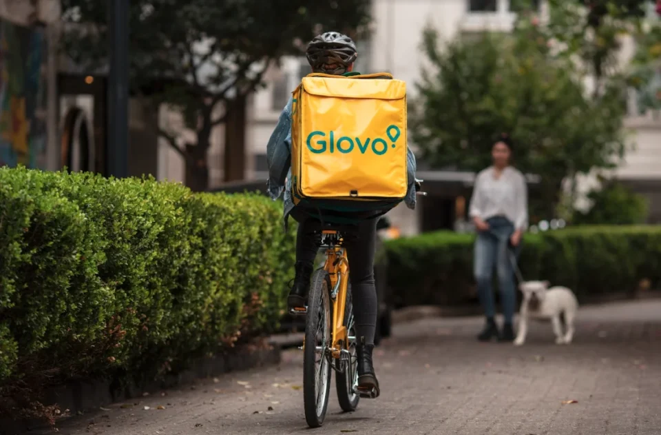 Glovo épinglée pour des pratiques anticoncurrentielles