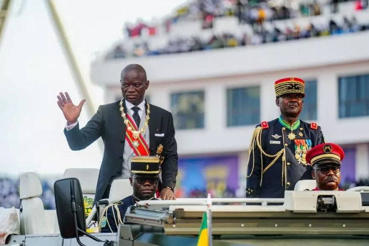 Al -Talbi Al -Alami représente Sa Majesté le roi lors de la cérémonie d’inauguration du président élu pour « Gabon »
