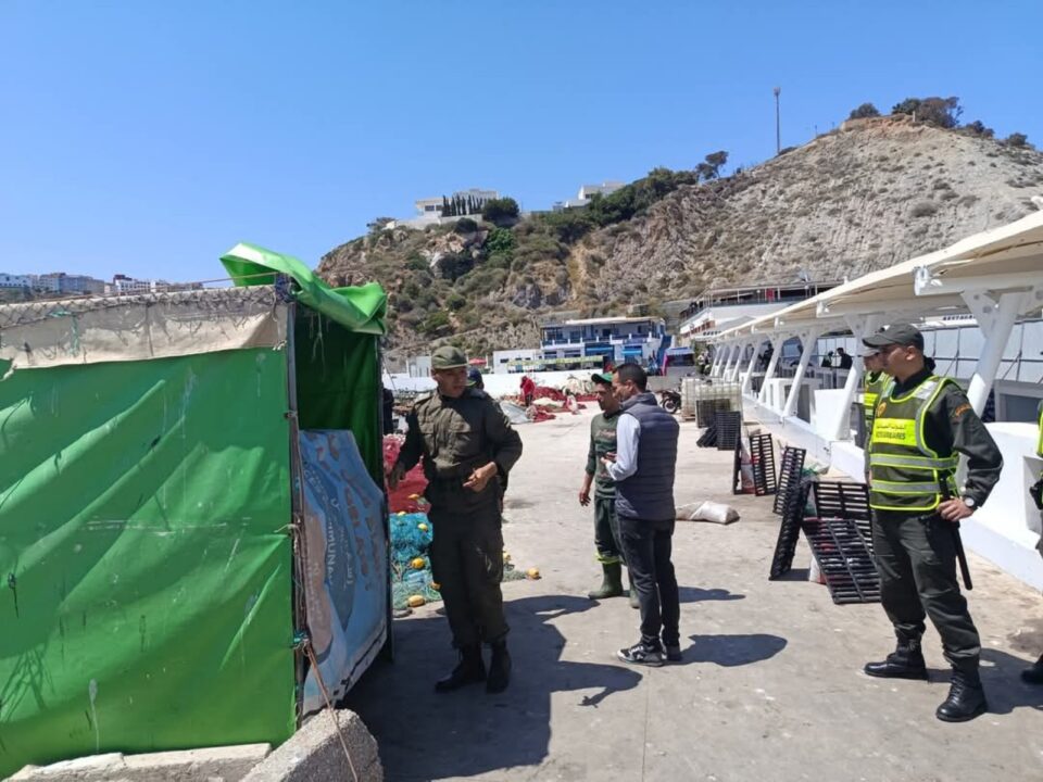 Les autorités mettent fin au chaos de « l'occupation » dans le port d'Al -Hoceima