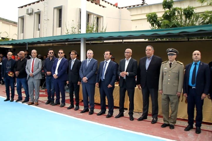 L'agent de la région de Sidi Qassem donne le début de la finale de la Ligue Moulay Al -Hassan en basket-ball pour une catégorie moins de 19 ans au tribunal
