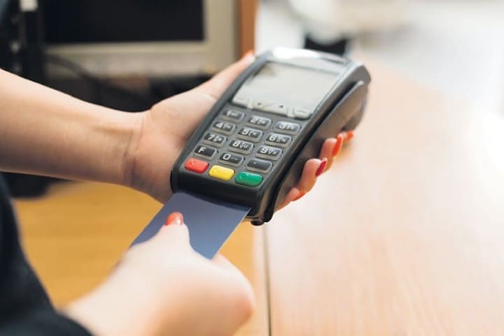 Le Maroc se dirige vers le paiement électronique circulant à tous les groupes de la société