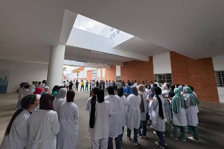 Les cadres de santé accordent l'alarme sur l'environnement de travail à l'intérieur de l'hôpital régional
