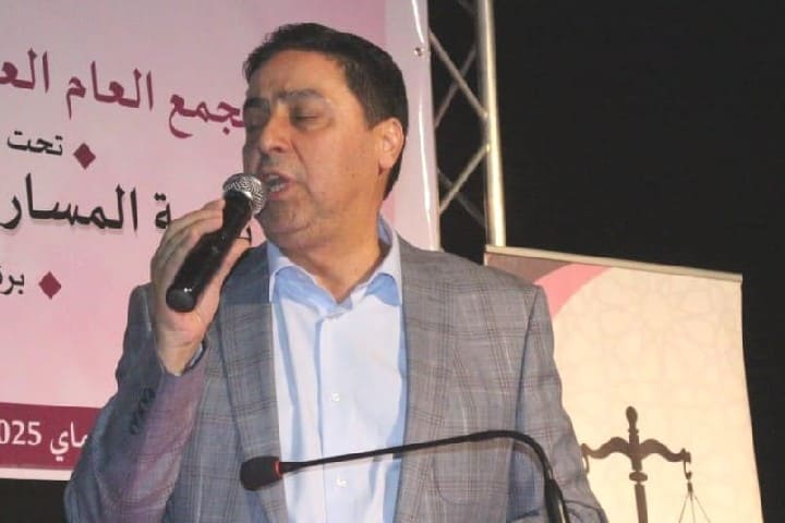 Omar Hajira dirige l’Assemblée générale pour renouveler les bureaux des branches du parti à Oujda