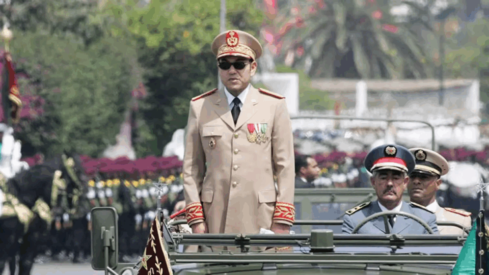 Maroc : Le roi appelle les FAR à s’adapter aux «mutations accélérées que connaît le monde»