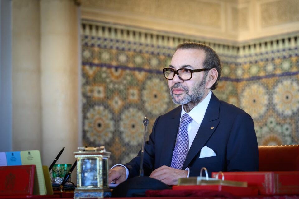 Le Roi Mohammed VI nomme plusieurs walis, gouverneurs et ambassadeurs