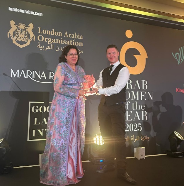 La Marocaine Najat Mokhtar reçoit le Prix de la femme arabe 2025