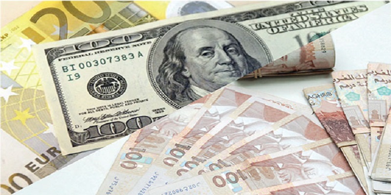 Le dirham s’apprécie vis-à-vis du dollar sur un mois