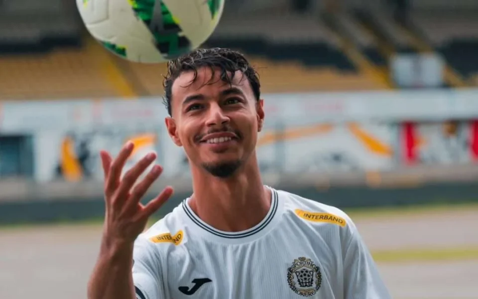 Sporting Lokeren signe l’ailier belgo-marocain Anisse Brrou