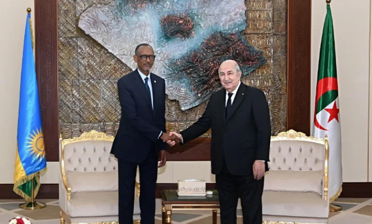 Le président démasque une manœuvre algérienne sur la question du Sahara