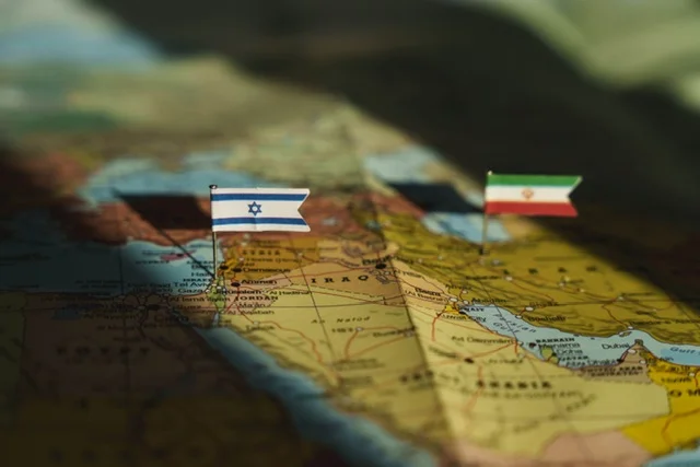 plusieurs pays arabes condamnent, le Maroc s’abstient