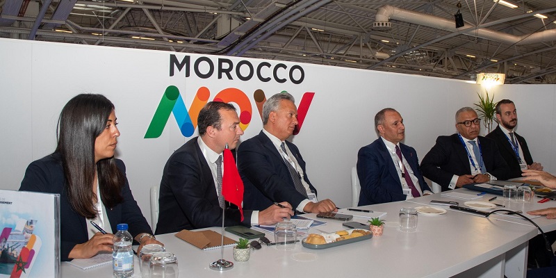 Salon du Bourget : Mezzour promeut le secteur aéronautique marocain