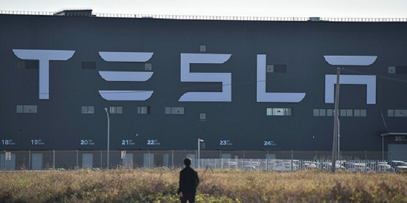 Tesla s’implante officiellement au Maroc
