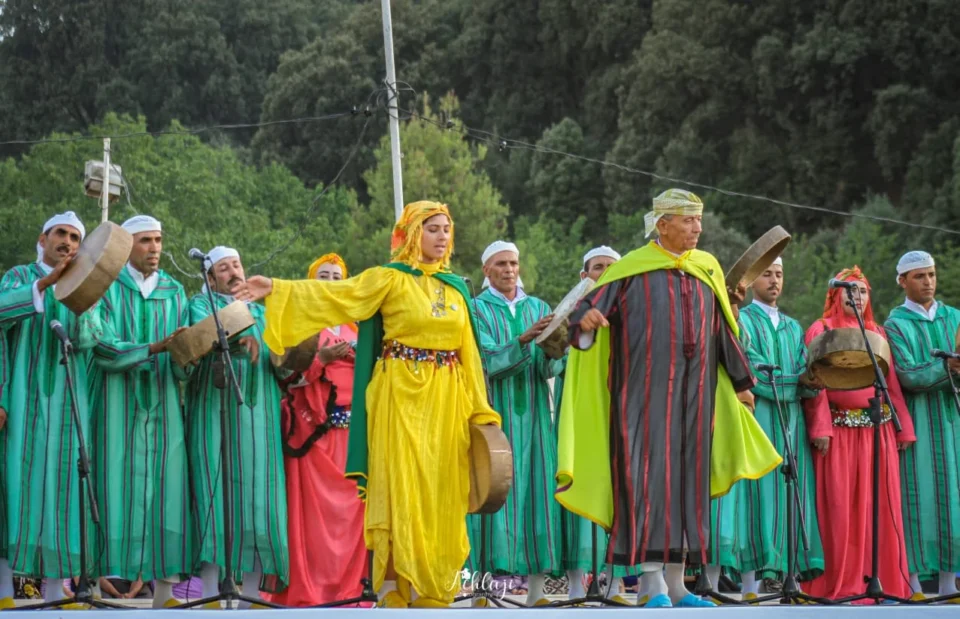 Sanae Jeddoubi, première femme à la tête de la troupe Ahidous