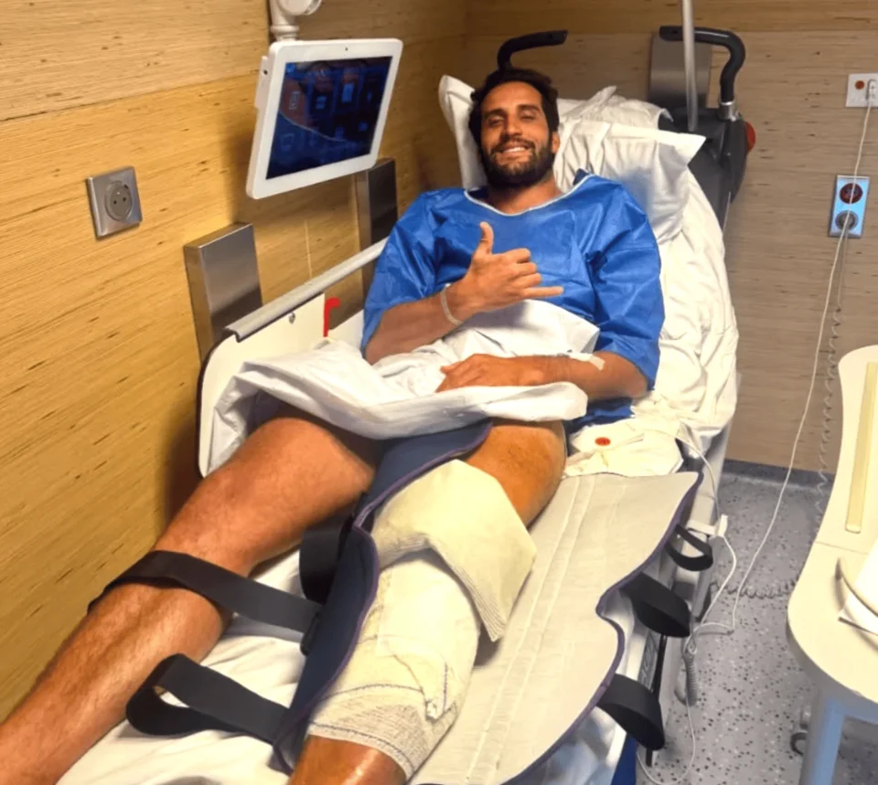 Le surfeur marocain Ramzi Boukhiam opéré après une blessure au genou