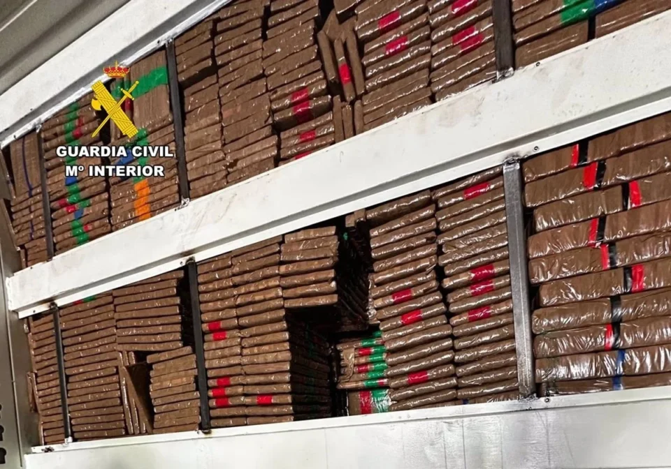 Un camion chargé de 4,7 tonnes de haschisch saisi au port d’Algésiras, en provenance du Maroc