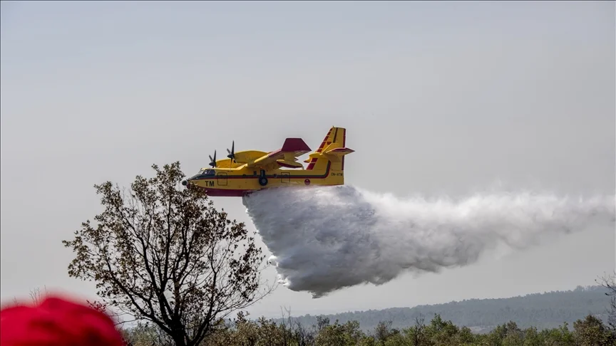 Le feu de forêt d’Ait Isha maîtrisé grâce à deux avions Canadair