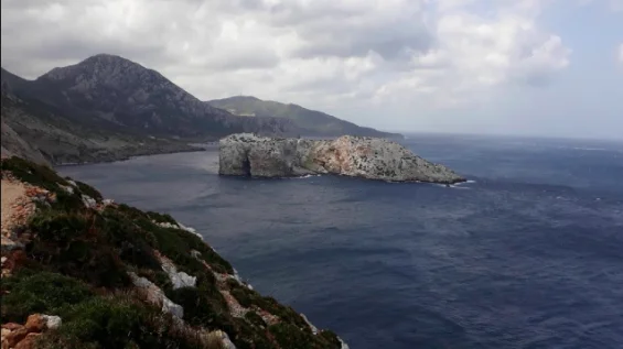 Pour parer à des actions d’activistes marocains, l’armée espagnole se déploie près des ilôts en Méditerranée