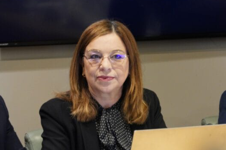 Le ministre Naima Benii lance des ateliers de réforme au sein des institutions de pôle social