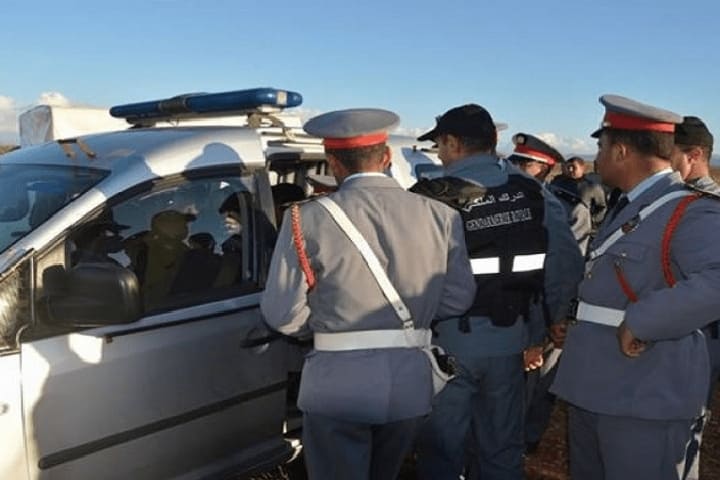 Arrêtez le promoteur de la drogue et « mahaia » avec des enfants