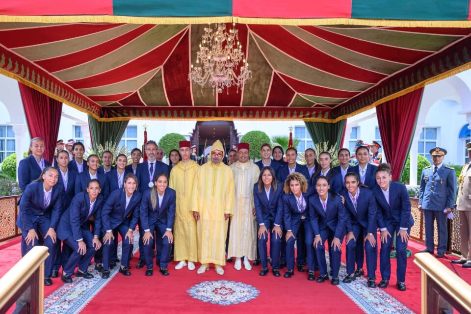 Le roi Mohammed VI préside une réception à l’occasion du glorieux jour du trône