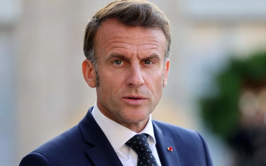 Macron veut plus de sanctions contre les associations soupçonnées d’«entrisme islamiste»
