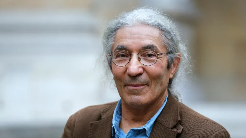 Boualem Sansal condamné à cinq ans de prison pour ses déclarations sur l’héritage colonial