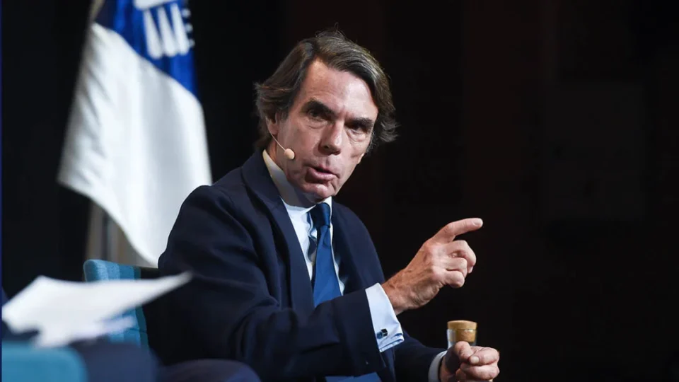 Aznar révèle que Chirac a proposé de céder Ceuta et Melilla au Maroc