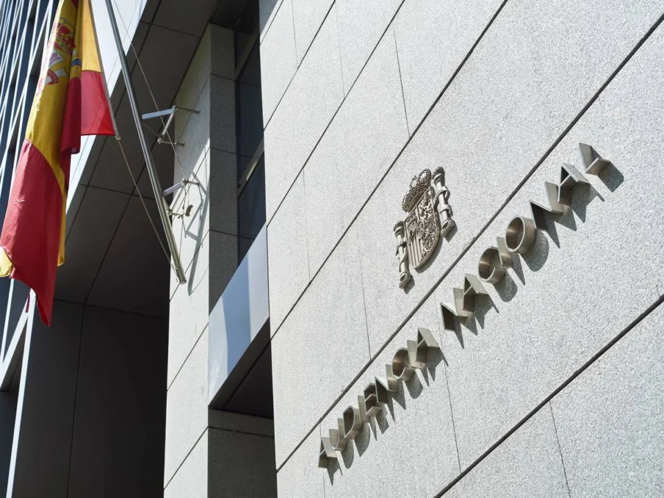 La justice refuse la libération d’une recherchée par la Belgique qui a tenté de passer au Maroc