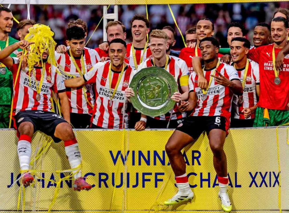 Ismael Saibari et Couhaib Driouech remportent la Supercoupe avec le PSV Eindhoven [vidéo]