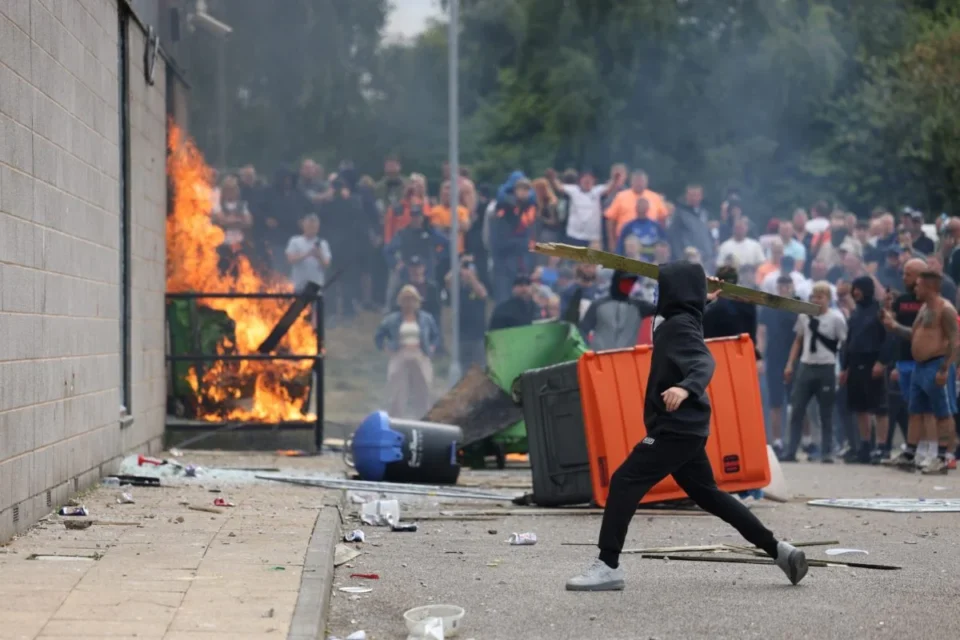 Une ONG pointe la responsabilité de X et des réseaux sociaux