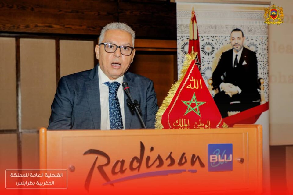 Des personnages de haut niveau participent à la célébration de la journée du trône dans la capitale libyenne, Tripoli