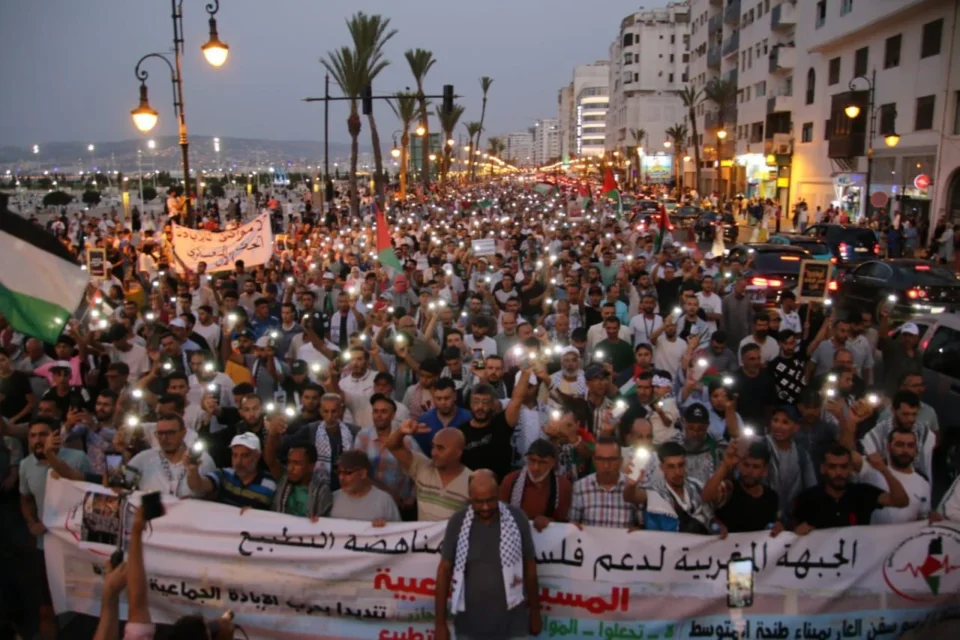 Une marche populaire contre l’accostage des navires israéliens