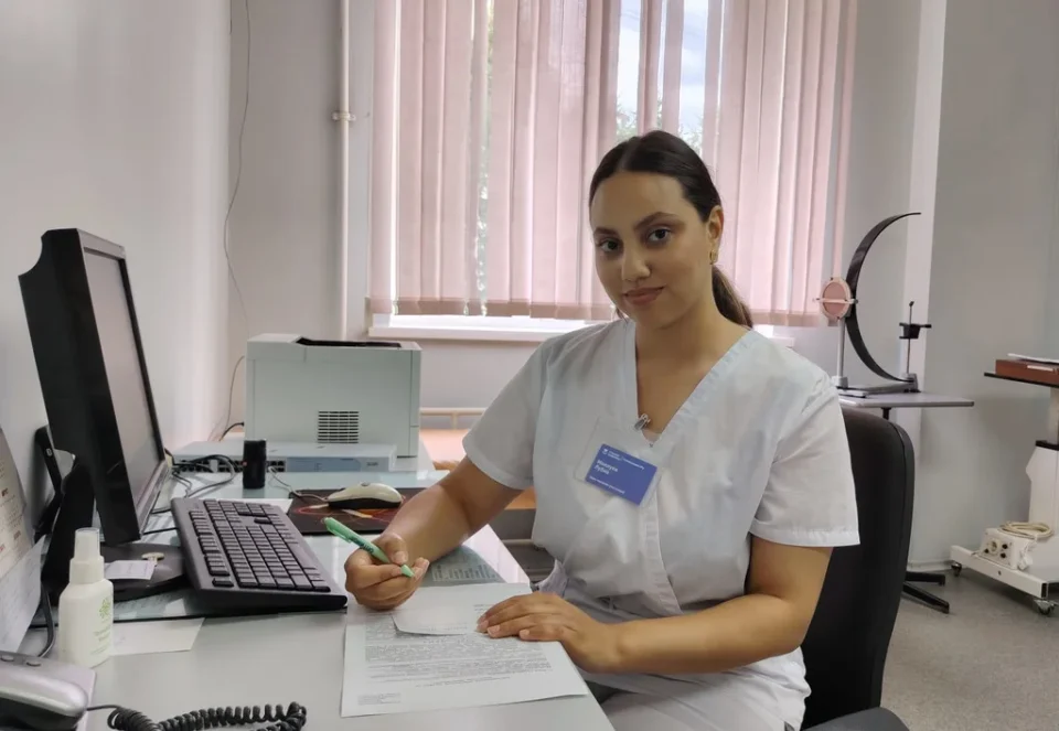 Le ministère de la Santé met en lumière le parcours d’une médecin marocaine à Novokouznetsk
