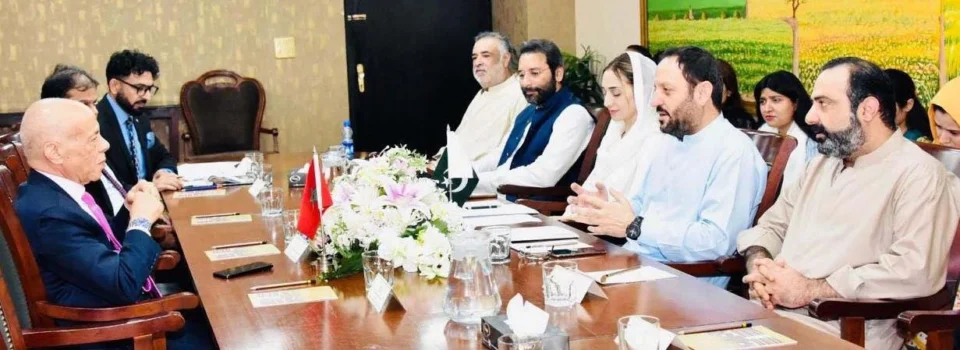 Pakistan : La balance commerciale et les facilités de visa à l’ordre du jour