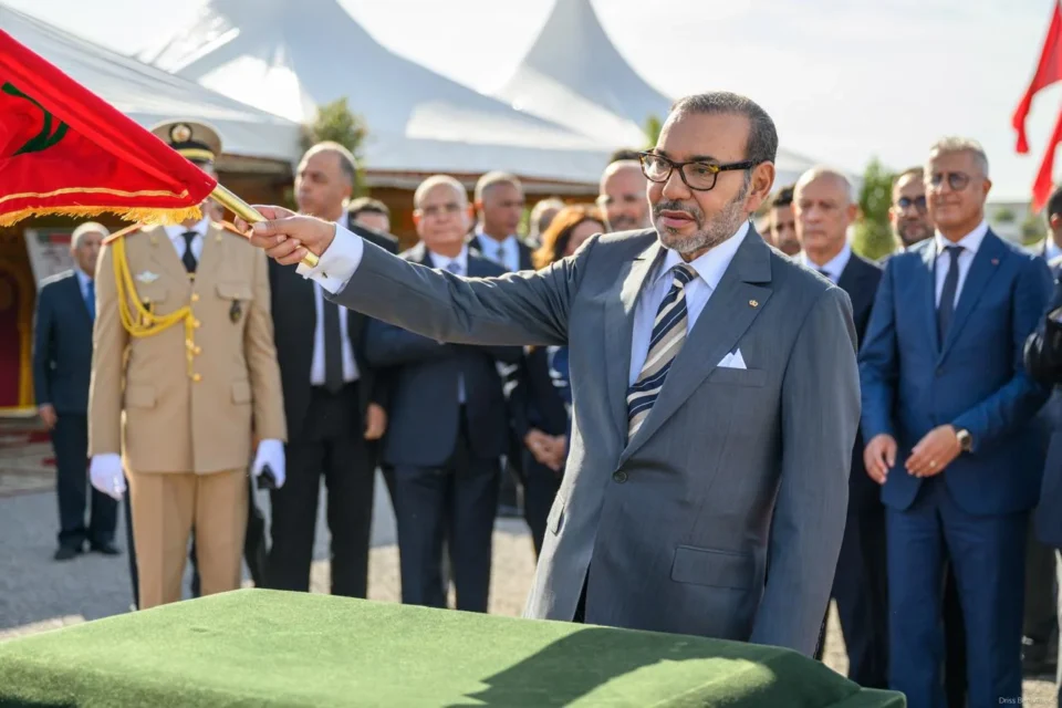 Mohammed VI lance des projets ferroviaires pour la zone métropolitaine