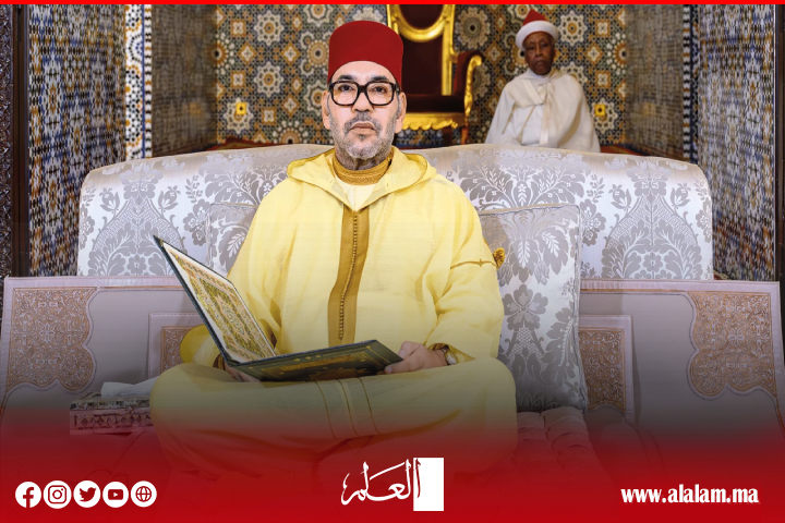 Le commandant des fidèles préside la renaissance de la nuit de l’anniversaire du prophète à la mosquée Hassan de Rabat