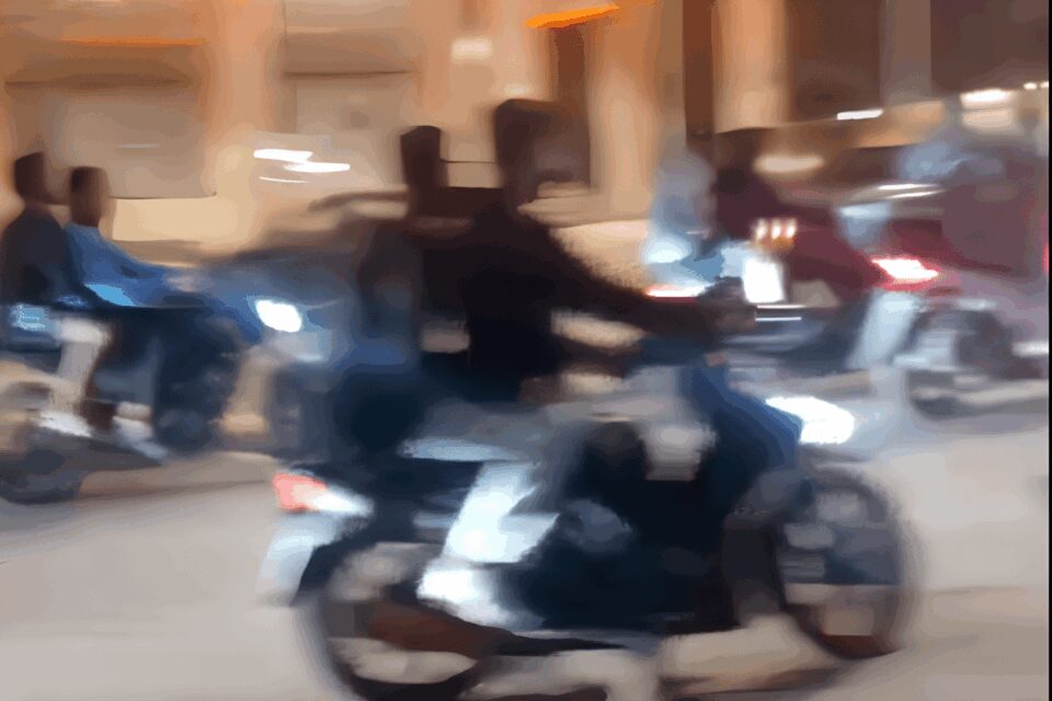 Les résidents du quartier de Jérusalem d’Oujda crient contre le vélo et les voitures la nuit