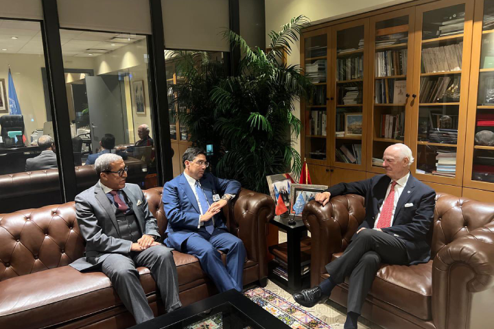 Burita organise une session de travail avec De Mistura sur la question du Sahara marocain
