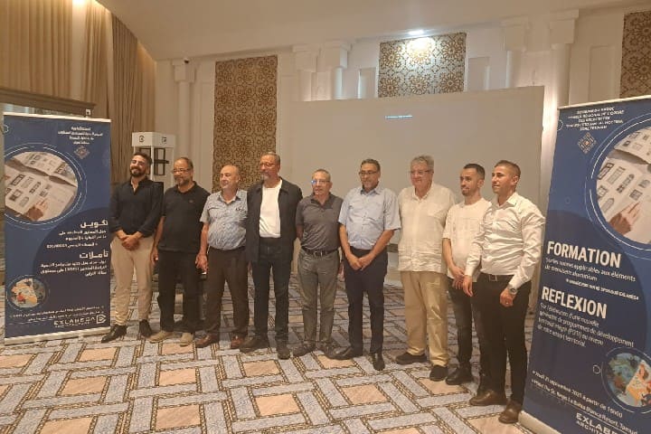 Les ingénieurs architecturaux de Tetouan discutent d’une nouvelle génération de programmes de développement de la saleté intégrés